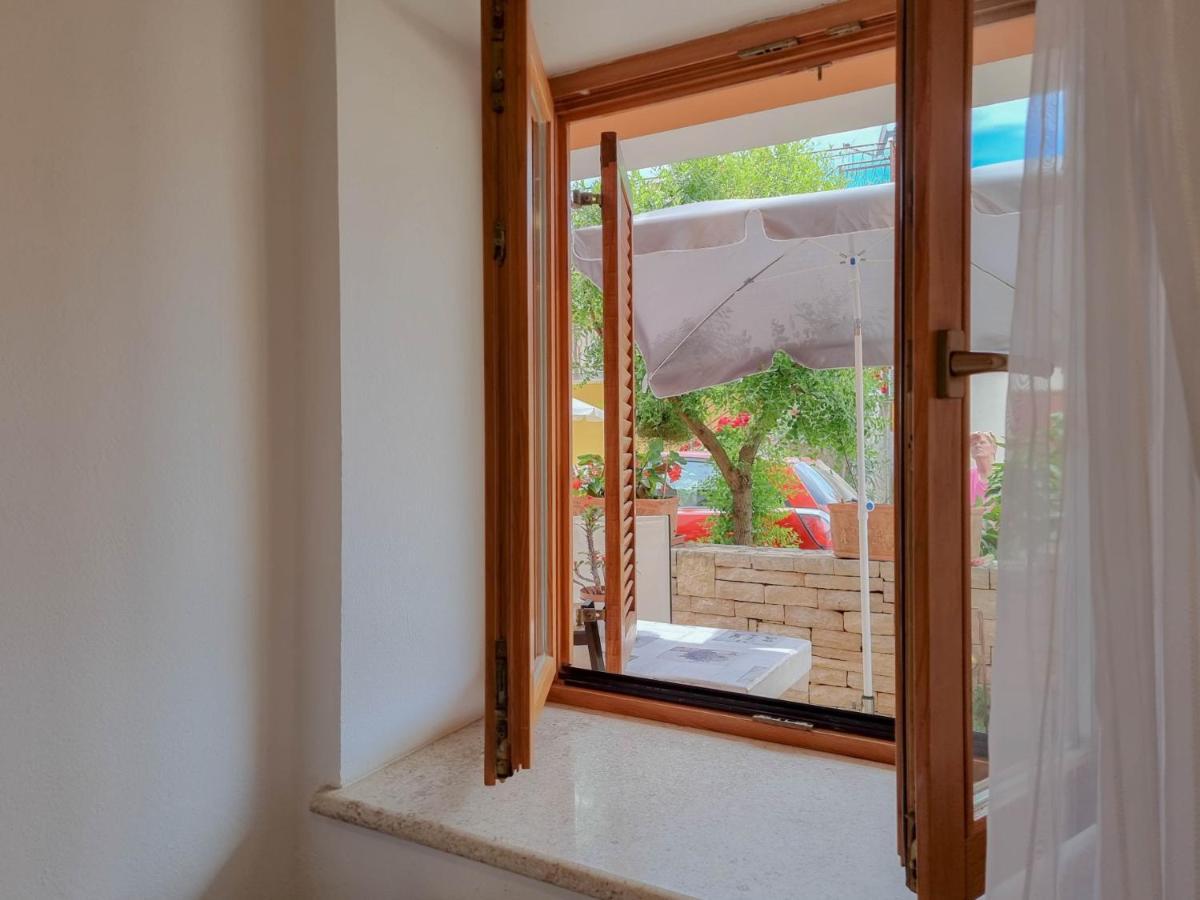 Appartement Valentino à Novigrad Istria Extérieur photo